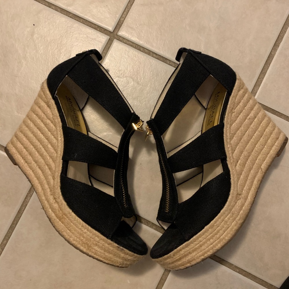 Almost New Michael Kors wedges